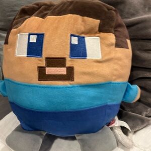 Minecraft Steve plushy good condition